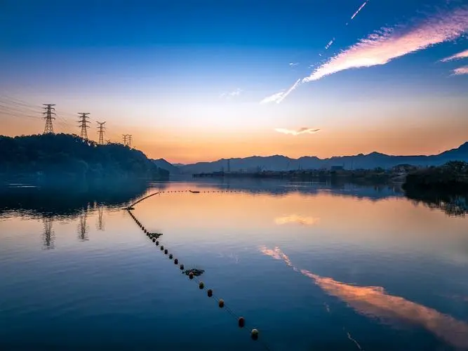 绿色高端高效